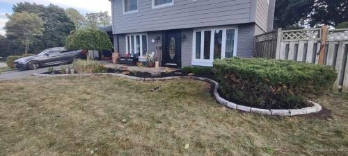 2023-Garden-Walls-10-Whitby-Landscaping