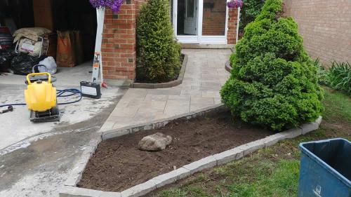 2023-Garden-Walls-18-Whitby-Landscaping