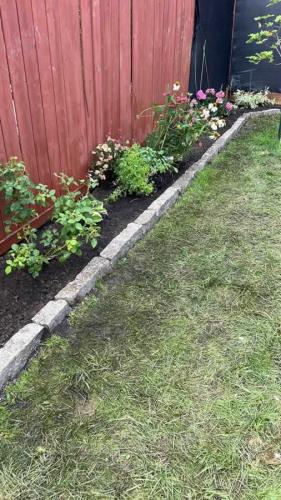 2024-Whitby-Landscaping-Garden-Wall-15