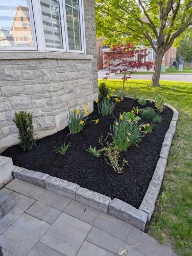 2025-Whitby-Landscaping-Garden-Wall-11-Organic-stone-retaining-walls