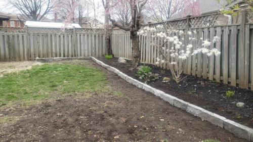 2021-Natural-stone-garden-wall