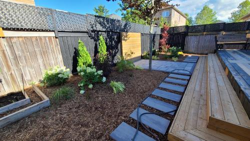 2023-Gardens-4-Whitby-Landscaping
