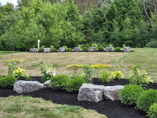 2023-Gardens-41-Whitby-Landscaping