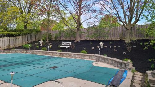 2024-Whitby-Landscaping-Gardening-20-Spring-Cleanup