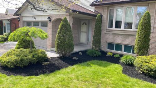 2024-Whitby-Landscaping-Gardening-32