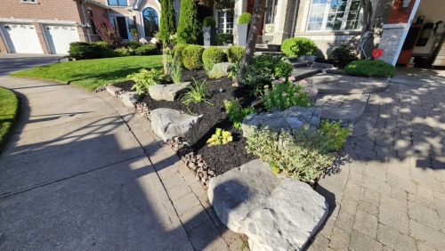 2025-Whitby-Landscaping-Gardening-36-Professional-front-lawn-garden-design