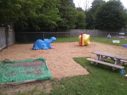 31 - Playground mulch for Day Care Centre