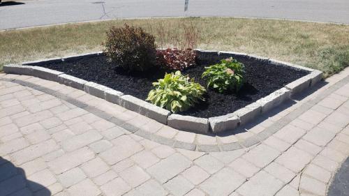 94 - Stone ledger rock garden