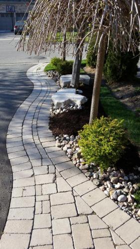 Front Yard Landscaping Ideas