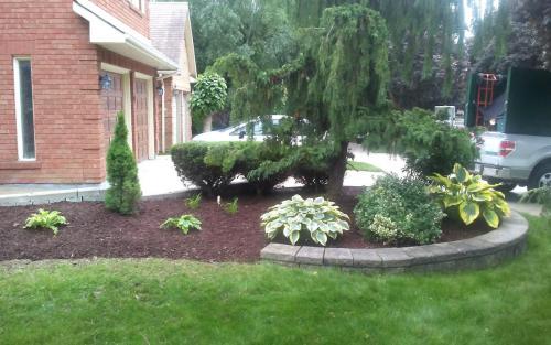 Front Yard Raised Flower Bed Design 1