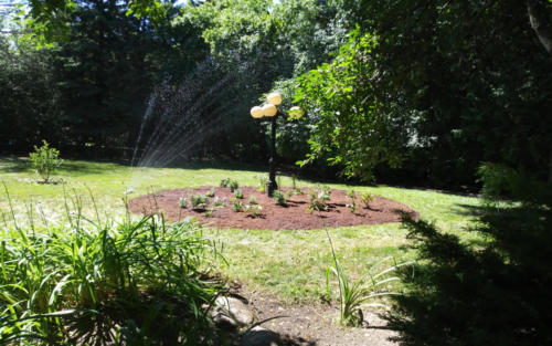 circular bed with fabric planting 