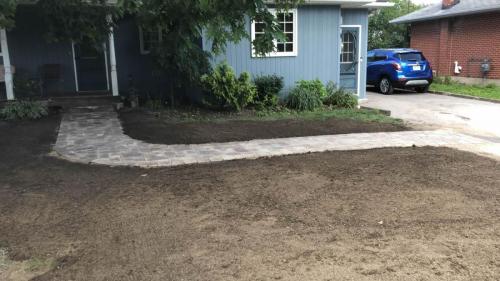 2021-i2-Interlock-path-and-new-sod-project-in-Oshawa-Unilock-Brussels-Limestone