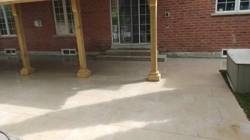 2021-j3-Finished-late-fall-backyard-patio-project-with-canopy-Techo-Bloc-Summer-Wheat-large-pavers