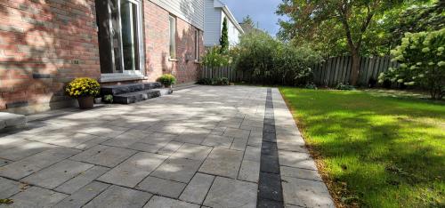 2023-Interlock-Hardscape-12-Whitby-Landscaping