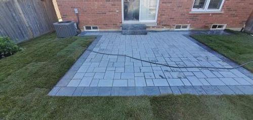 2023-Interlock-Hardscape-14-Whitby-Landscaping