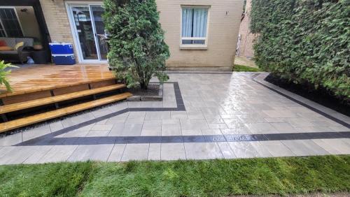 2023-Interlock-Hardscape-59-Whitby-Landscaping