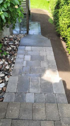 2023-Interlock-Hardscape-82-Whitby-Landscaping
