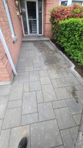 2024-Whitby-Landscaping-Landscaping-9b-Drivway-Interlock