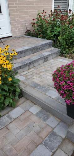 36-Front Entrance with Steps Whitby Interlock