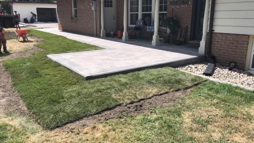 73 - Front Patio Sitting Area