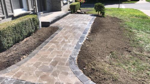 85 - Front Entrance Unilock Brussels Whitby