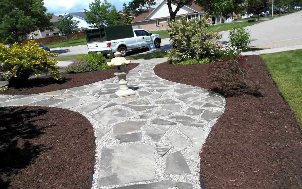 Front Yard Landscaping Flag Stone  Mulch After2