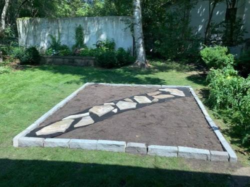 2023-Garden-Walls-7-Whitby-Landscaping