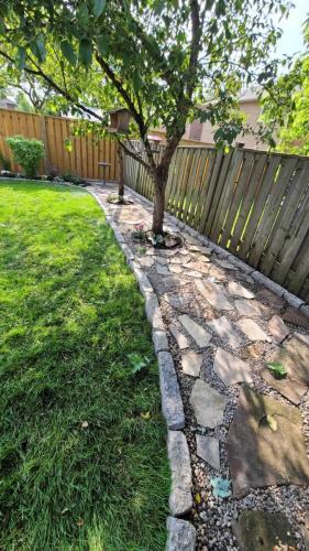 2024-Whitby-Landscaping-Garden-Wall-5-Flag-Stone