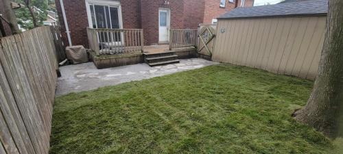 2021-Sod-peastone-and-flagstone-project-in-Oshawa
