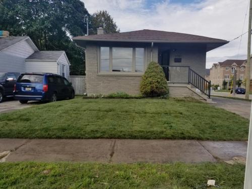 2021-t5-After-large-scale-sod-project-at-newly-renovated-duplex-for-sale-in-Whitby