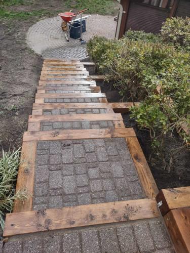 2023-Woodworking-12-Whitby-Landscaping