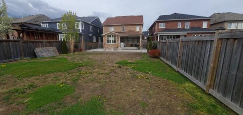 2021-q1-Before-view-of-large-backyard-in-need-of-re-sodding-in-Whitby