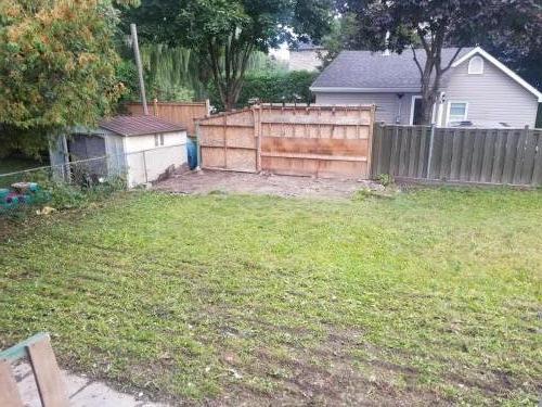2021-t6-Before-large-scale-sod-project-in-backyard-of-a-newly-renovated-duplex-for-sale-in-Whitby