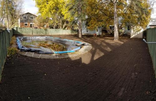 2021-u3-Topsoil-applied-and-graded-for-a-smooth-surface-to-install-sod-at-backyard-sod-project-in-Whitby-around-a-pool-in-late-fall